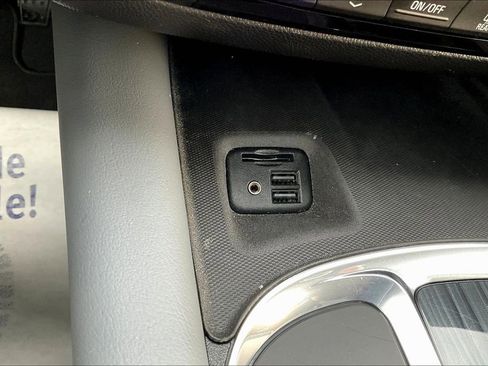 Used 2021 Buick Enclave Premium w/ LPO, Cargo Package image 33