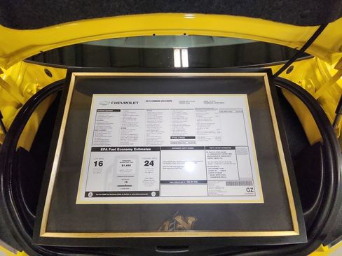 Used 2010 Chevrolet Camaro SS w/ LPO, Ground Effects Package RWD image 35