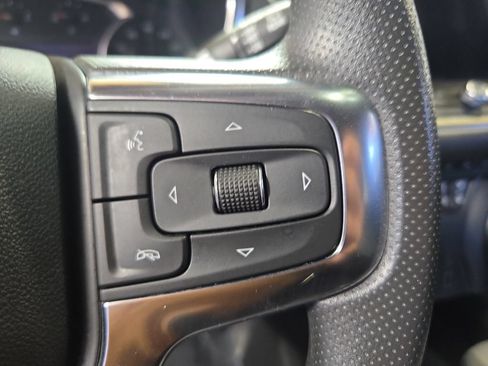 Used 2025 Chevrolet Blazer LT AWD/4WD image 21