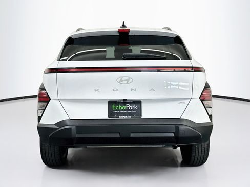 Used 2025 Hyundai Kona SEL AWD/4WD image 7