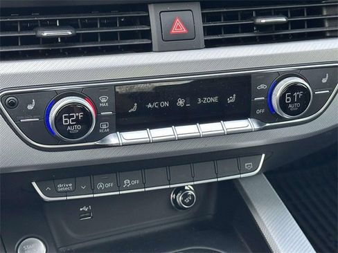 Used 2019 Audi A4 2.0T Premium w/ Convenience Package image 27