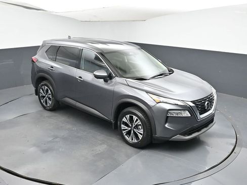 Used 2021 Nissan Rogue SV image 41