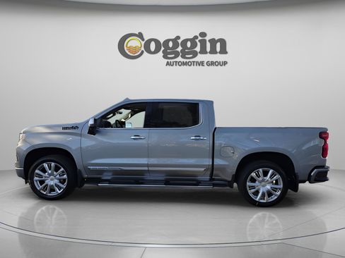 New 2026 Chevrolet Silverado 1500 High Country w/ High Country Premium Package image 2