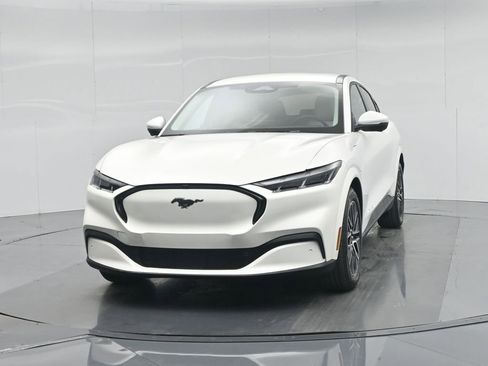 Used 2025 Ford Mustang Mach-E Premium w/ Interior Protection Package image 59