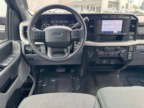 Used 2024 Ford F350 XLT AWD/4WD image 21