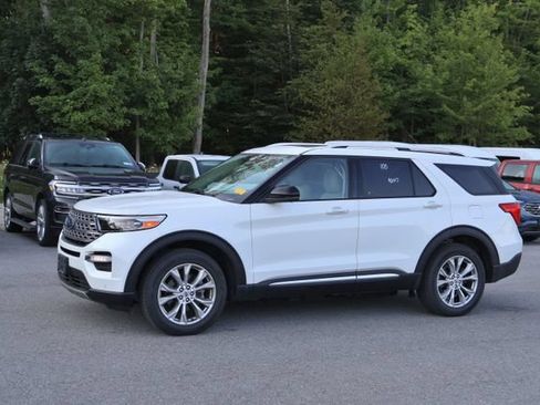 Used 2021 Ford Explorer Limited w/ Equipment Group 301A AWD/4WD image 5