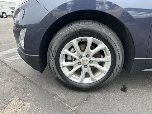 Used 2018 Chevrolet Equinox LT w/ Sun & Infotainment Package FWD image 18