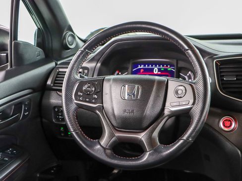 Used 2023 Honda Passport TrailSport image 12