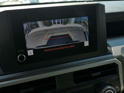 Used 2024 Toyota Tacoma TRD Sport image 21