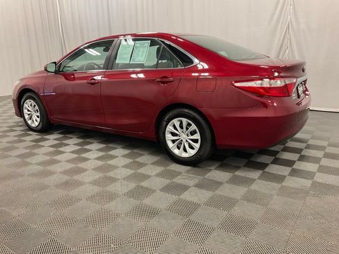 Used 2016 Toyota Camry LE FWD image 8