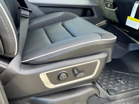 New 2026 RAM 1500 Laramie w/ Sport Appearance Package image 10