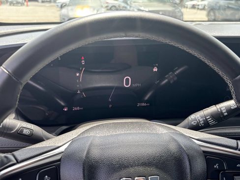 Used 2026 Buick Encore GX Preferred AWD/4WD image 36