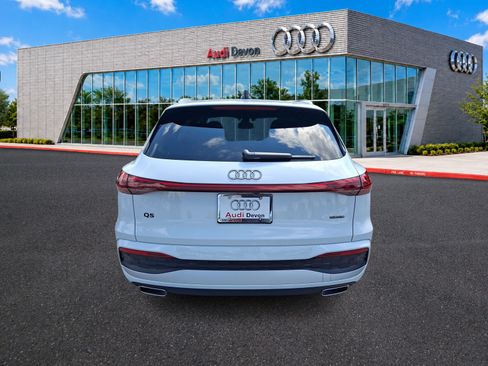 Used 2025 Audi Q5 Premium AWD/4WD image 5