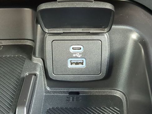 New 2025 Ford Bronco 4-Door image 20