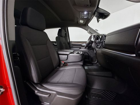 Used 2022 Chevrolet Silverado 1500 LT AWD/4WD image 28