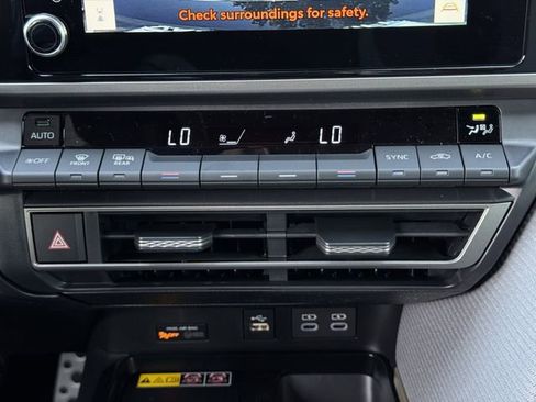 New 2026 Toyota Camry SE image 14