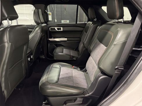 Used 2023 Ford Explorer Timberline image 16