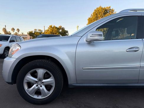 Used 2012 Mercedes-Benz GL 450 4MATIC image 7