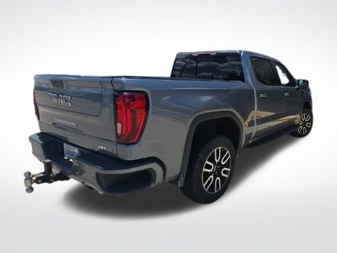 Used 2022 GMC Sierra 1500 AT4 w/ AT4 Premium Package AWD/4WD image 10