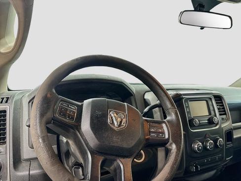 Used 2017 RAM 3500 Tradesman w/ Chrome Appearance Group AWD/4WD image 3