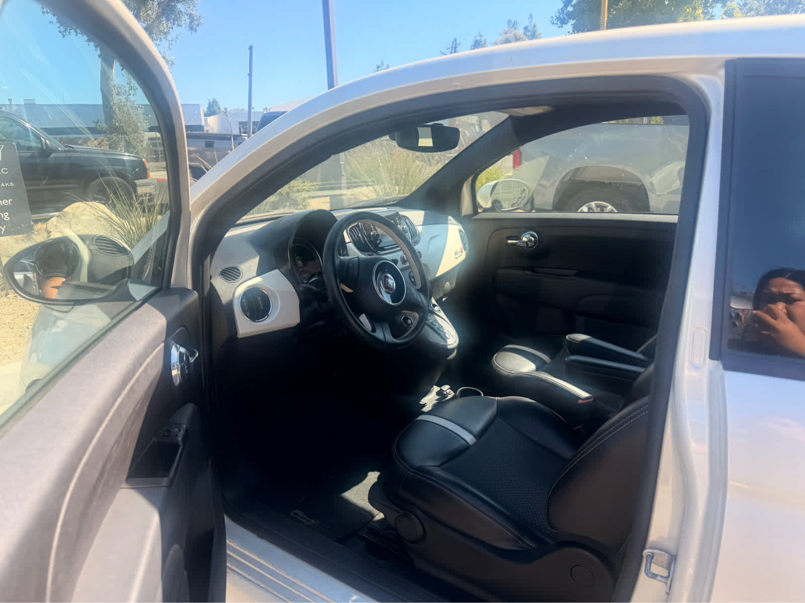 Used 2019 FIAT 500 e FWD image 5