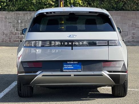 Certified 2024 Hyundai Ioniq 5 SEL RWD image 7
