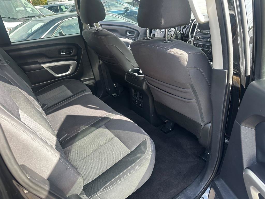 Used 2020 Nissan Titan SV w/ SV Convenience Package RWD image 14