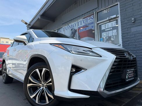 Used 2019 Lexus RX 350 AWD w/ Navigation Package image 1