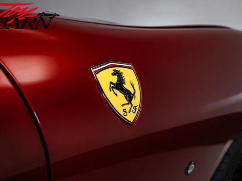 Used 2022 Ferrari Roma RWD image 13