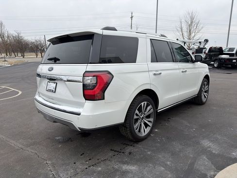 Used 2021 Ford Expedition Limited image 6