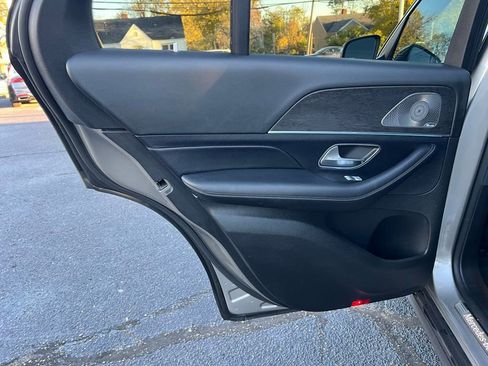 Used 2020 Mercedes-Benz GLE 350 4MATIC image 30