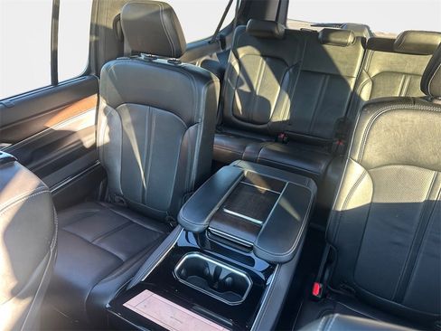 Certified 2024 Jeep Grand Wagoneer L 4WD image 9