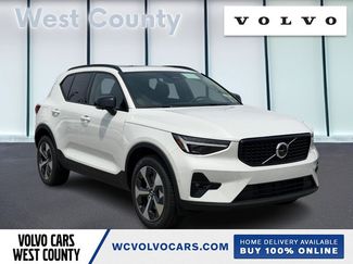 New 2026 Volvo XC40 B5 Plus w/ Protection Package Premier AWD/4WD video 1