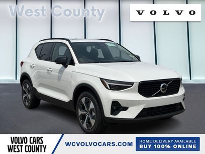 New 2026 Volvo XC40 B5 Plus w/ Protection Package Premier