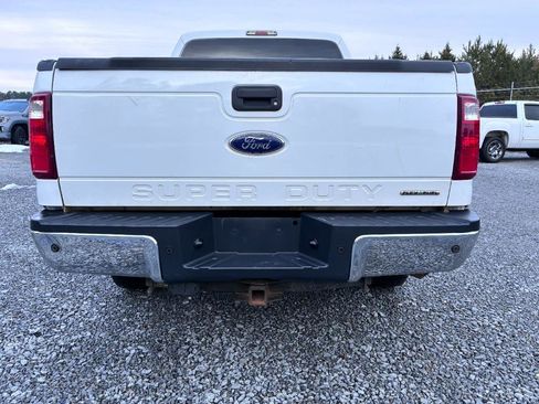 Used 2016 Ford F250 XLT w/ XLT Premium Package image 6