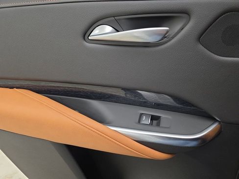 Used 2024 Cadillac XT4 Premium Luxury image 26