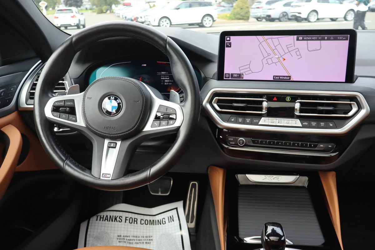 Used 2024 BMW X4 xDrive30i w/ Premium Package AWD/4WD image 18