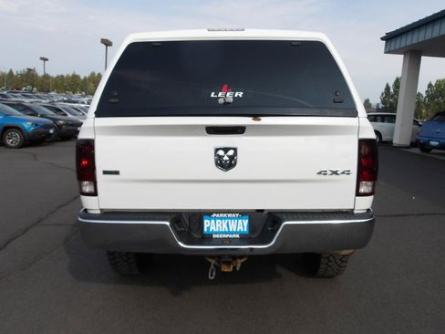 Used 2011 RAM 1500 Classic SLT AWD/4WD image 4