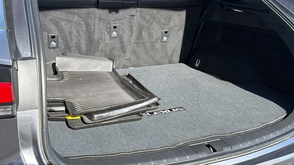 Used 2023 Lexus RX 350 Premium w/ Accessory Package AWD/4WD image 27