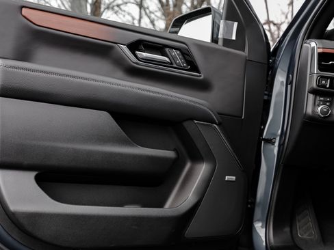 New 2026 GMC Yukon XL Denali image 19