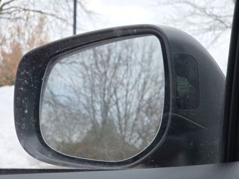 Used 2019 Subaru Crosstrek 2.0i Limited w/ Moonroof Package w/Navigation image 29