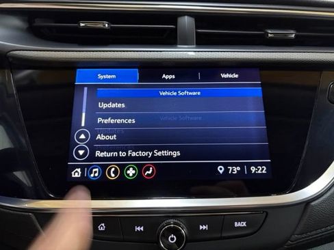 Used 2021 Buick Encore GX Select w/ Experience Buick Package FWD image 51