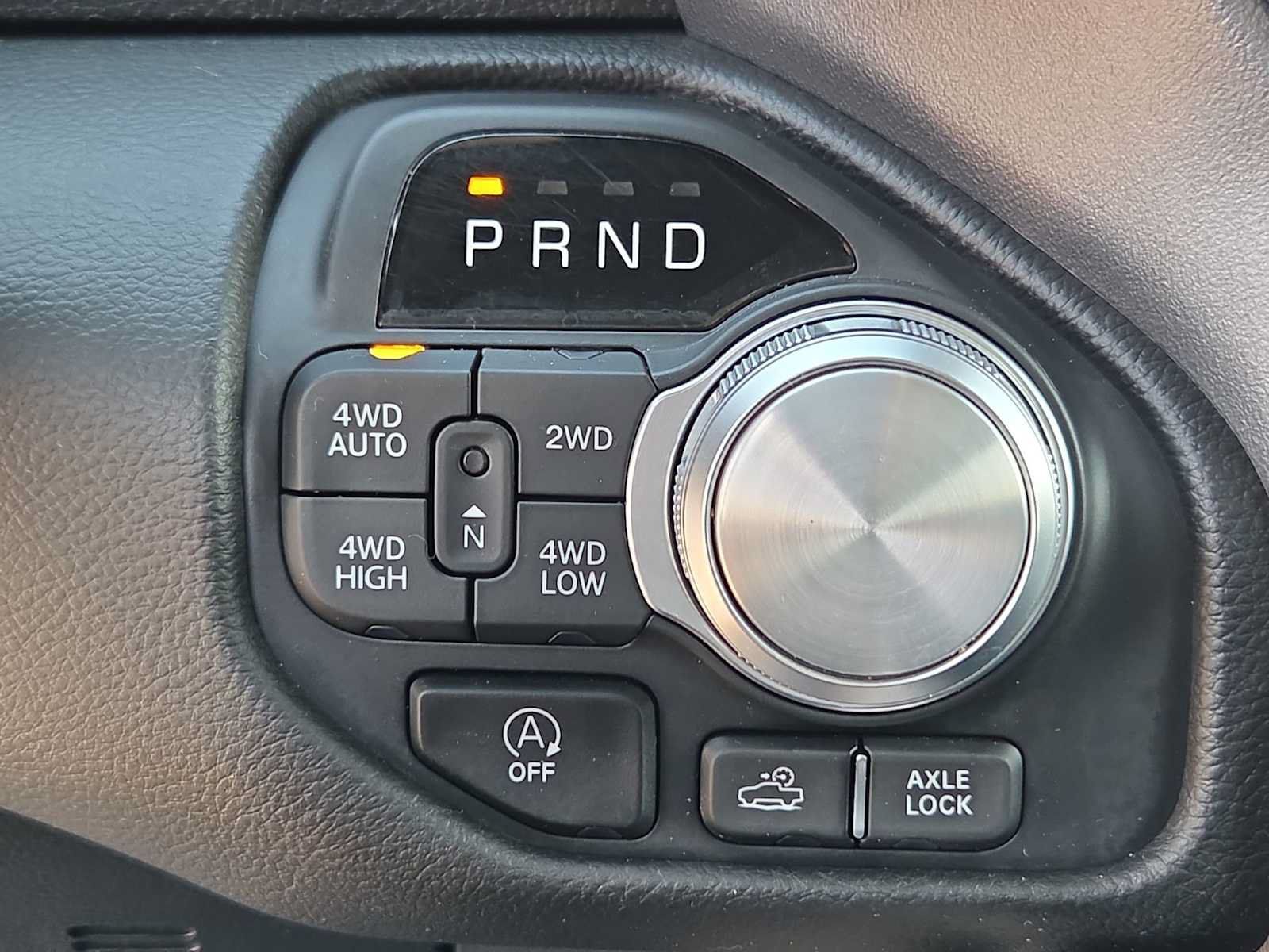 Used 2025 RAM 1500 Laramie w/ Trailer Tow Group AWD/4WD image 21