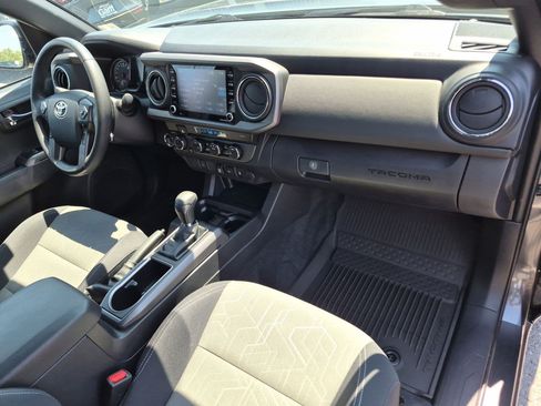 Used 2023 Toyota Tacoma TRD Off-Road AWD/4WD image 33