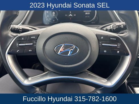 Used 2023 Hyundai Sonata SEL w/ Convenience Package FWD image 16