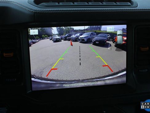 Used 2024 Ford Bronco Badlands image 30