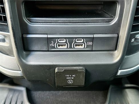 Used 2020 RAM 2500 Big Horn w/ Level 2 Equipment Group image 12