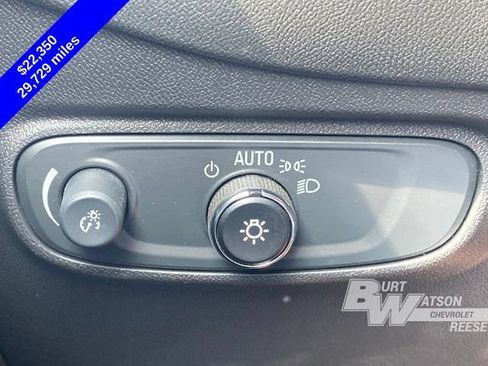 Used 2024 Chevrolet Equinox LT w/ LPO, Floor Liner Package FWD image 32