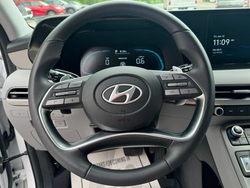 Used 2025 Hyundai Palisade SEL AWD/4WD image 24