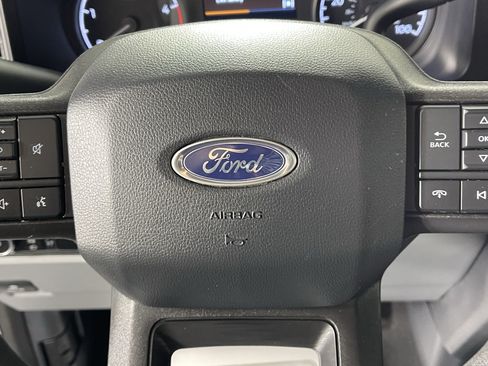 Certified 2024 Ford F250 XLT w/ 360-Degree Camera Package AWD/4WD image 16